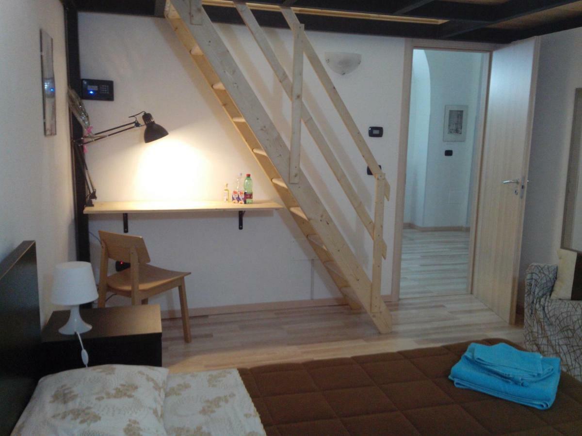 Happy Sunday Apartment Trani Ngoại thất bức ảnh